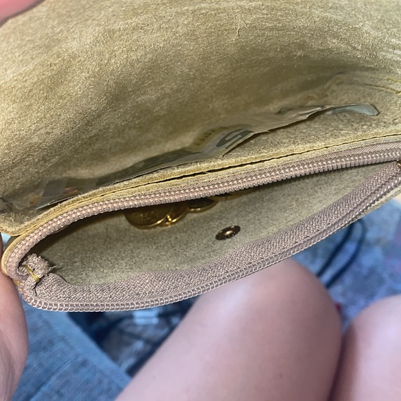 Leather wallet - Picture 6 of 7